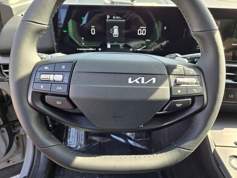 New 2026 Kia Sportage EX AWD/4WD image 16