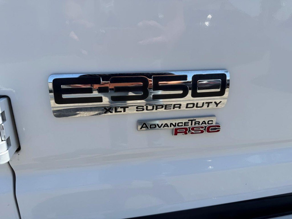 Used 2011 Ford E-350 and Econoline 350 XLT RWD image 42