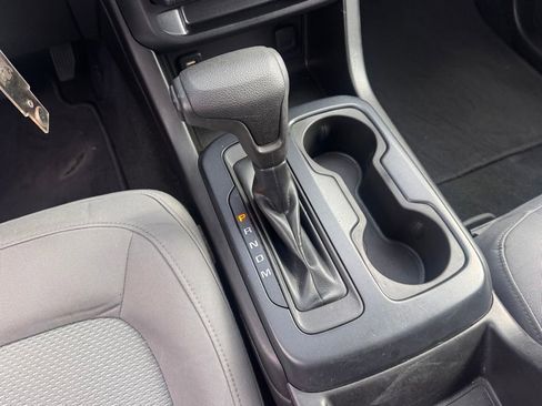 Used 2016 Chevrolet Colorado W/T RWD image 18
