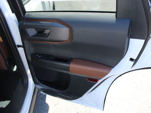 New 2026 Ford Bronco Sport Outer Banks w/ Outer Banks Tech Package+ AWD/4WD image 14