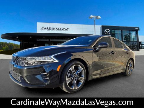 Used 2022 Kia K5 LXS AWD/4WD image 2