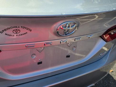 Used 2024 Toyota Camry SE image 15