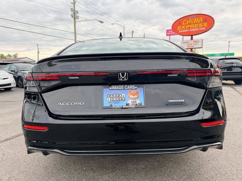 Used 2024 Honda Accord Sport image 13