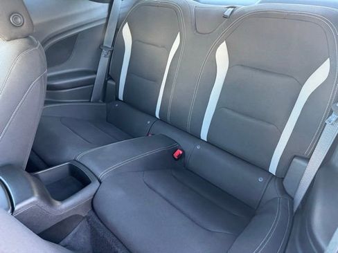 Used 2023 Chevrolet Camaro LT RWD image 7