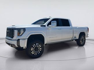 Used 2024 GMC Sierra 2500 Denali Ultimate AWD/4WD video 1