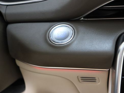 Used 2022 Genesis GV80 3.5T Advanced + image 18