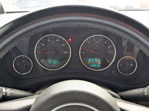 Used 2012 Jeep Wrangler Unlimited Sahara w/ Dual Top Group image 15