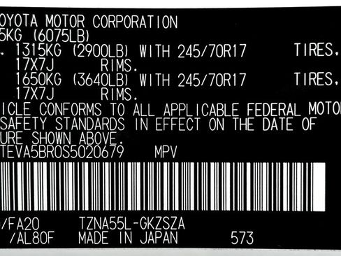 Certified 2025 Toyota 4Runner SR5 image 25
