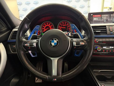 Used 2018 BMW 340i xDrive Sedan AWD/4WD image 30