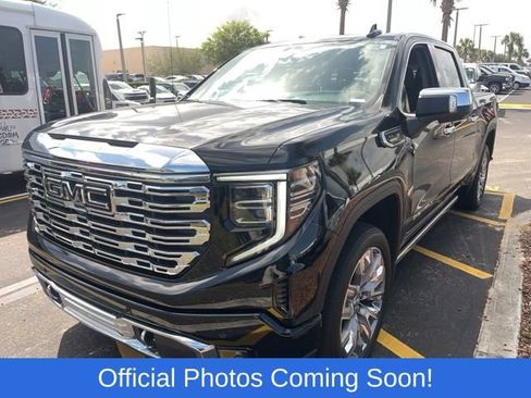 Used 2023 GMC Sierra 1500 Denali w/ Denali Reserve Package image 2