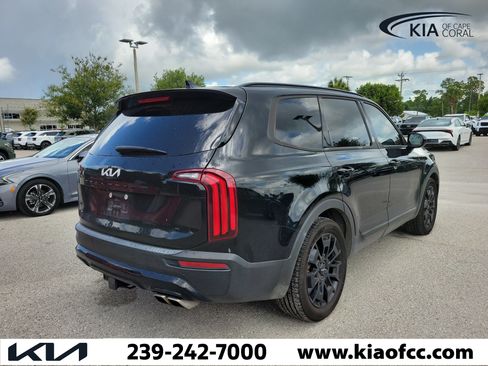 Used 2022 Kia Telluride SX w/ Nightfall Edition Package AWD/4WD image 7
