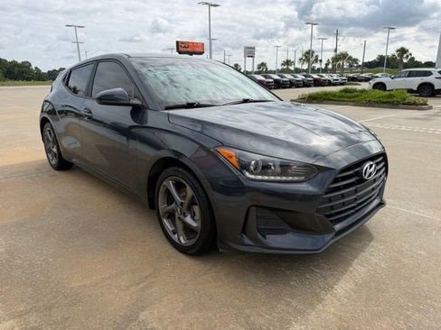Used 2019 Hyundai Veloster 2.0 FWD image 7