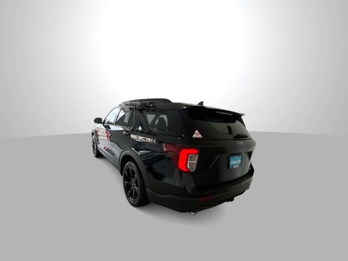 Used 2022 Ford Explorer ST-Line w/ Class IV Trailer Tow Package AWD/4WD image 6