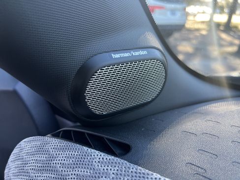 Certified 2025 MINI Cooper S image 39