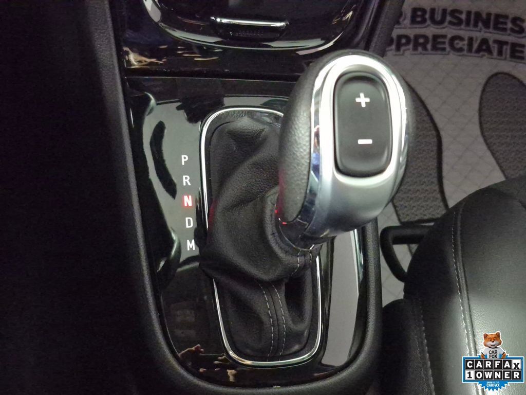 Used 2022 Buick Encore Preferred w/ Safety Package AWD/4WD image 20