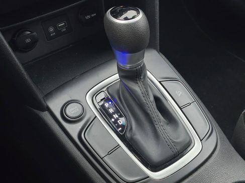 Used 2019 Hyundai Kona SE FWD image 31