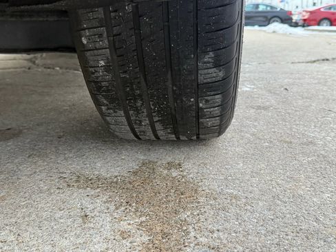 Used 2021 Volkswagen Tiguan SE R-Line image 53