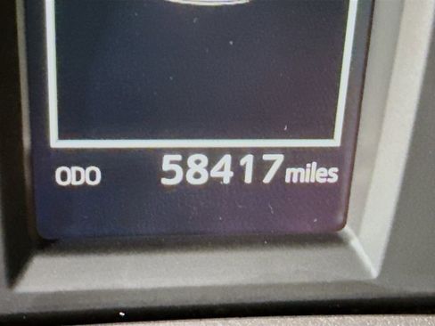 Used 2017 Toyota RAV4 XLE image 4