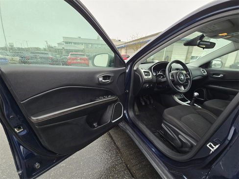 Used 2018 Jeep Compass Sport image 15