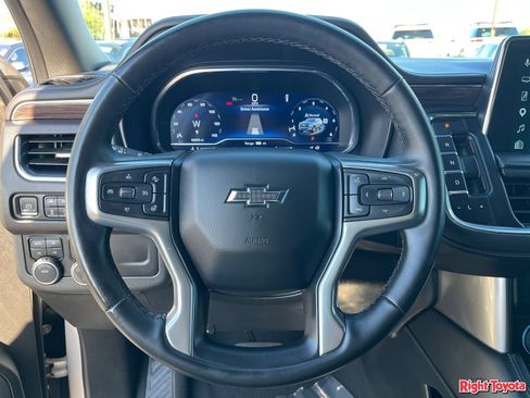Used 2023 Chevrolet Tahoe Z71 w/ Luxury Package AWD/4WD image 21