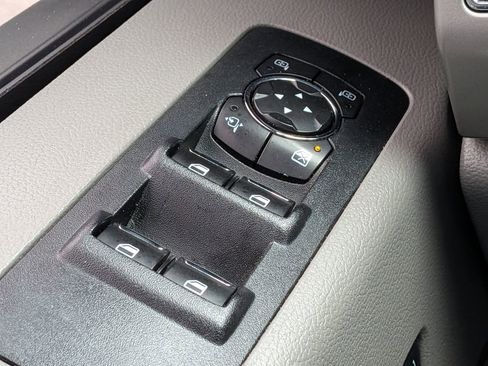 Used 2018 Ford F150 Lariat w/ Equipment Group 502A Luxury image 27