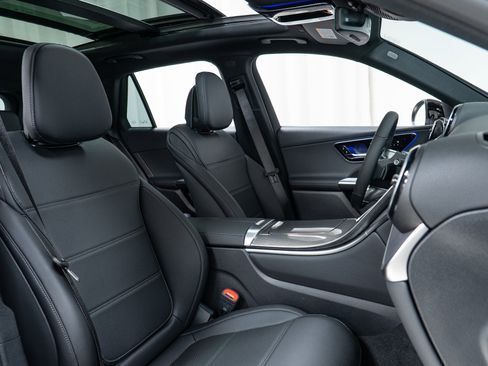 New 2026 Mercedes-Benz GLC 300 4MATIC image 22