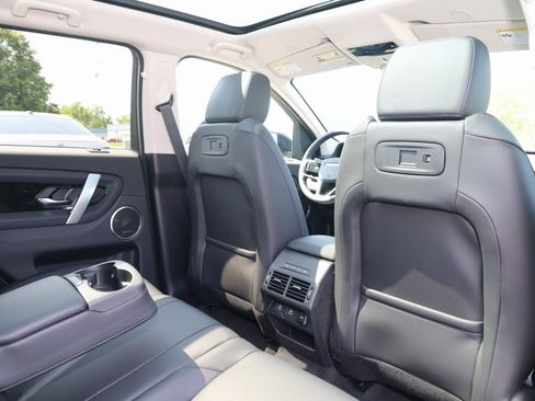 Used 2024 Land Rover Discovery Sport S image 16