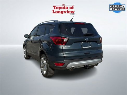 Used 2019 Ford Escape Titanium image 3