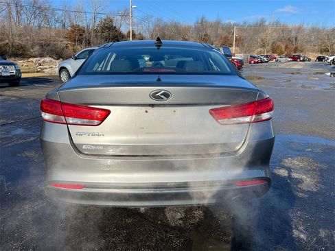 Used 2016 Kia Optima EX w/ Premium Package image 36