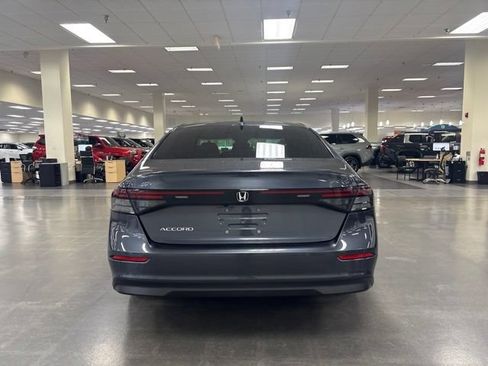 Used 2024 Honda Accord EX image 6