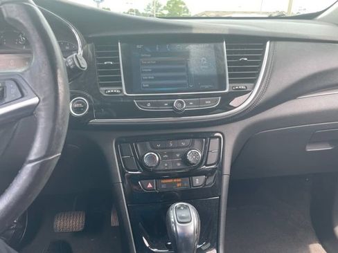 Used 2017 Buick Encore Preferred FWD image 19