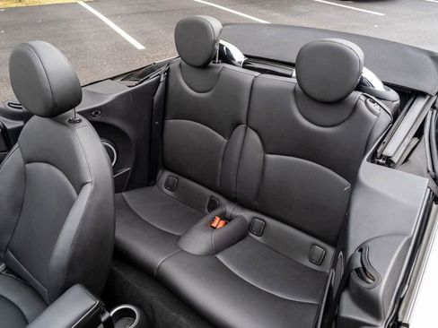 Used 2014 MINI Cooper S image 21