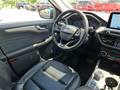 Certified 2022 Ford Escape SEL AWD/4WD image 14