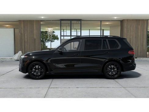 New 2027 BMW X7 M60i AWD/4WD image 4