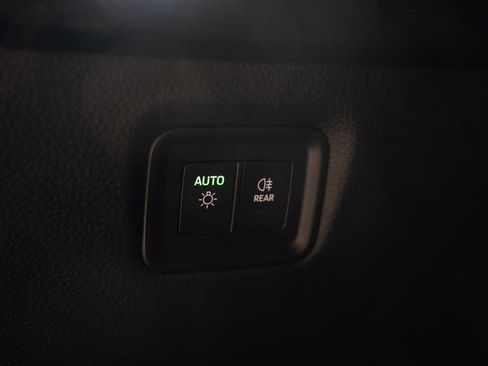 New 2026 Porsche Cayenne Coupe AWD/4WD image 30