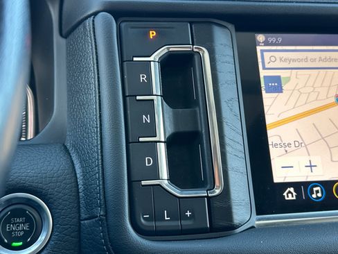 Used 2021 GMC Yukon Denali image 34