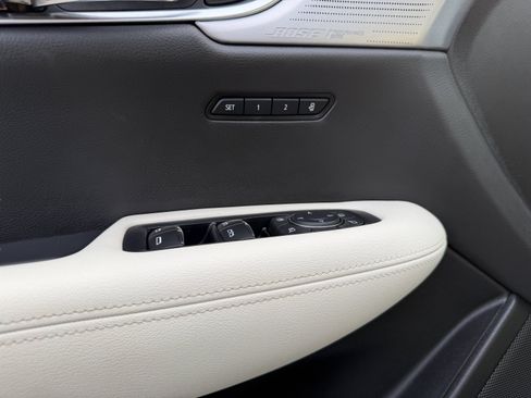 Used 2024 Cadillac XT6 Sport w/ LPO, Floor Liner Package AWD/4WD image 27