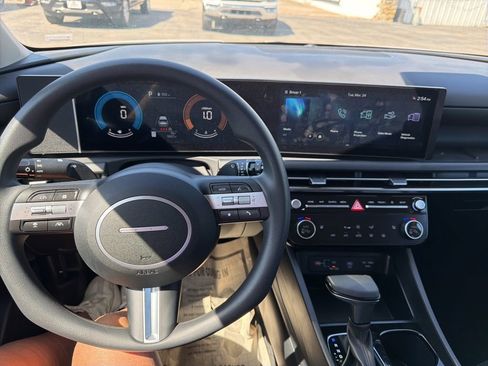 Used 2026 Hyundai Tucson SEL image 21