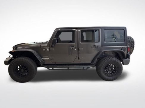 Used 2017 Jeep Wrangler Unlimited Sport AWD/4WD image 8