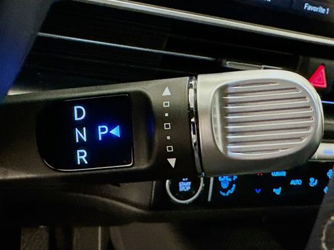 Used 2023 Hyundai Ioniq 6 SEL image 25