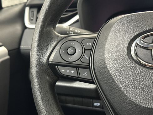 Used 2024 Toyota RAV4 XLE image 23