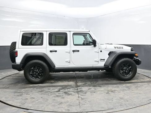 Used 2020 Jeep Wrangler Unlimited Sport AWD/4WD image 8