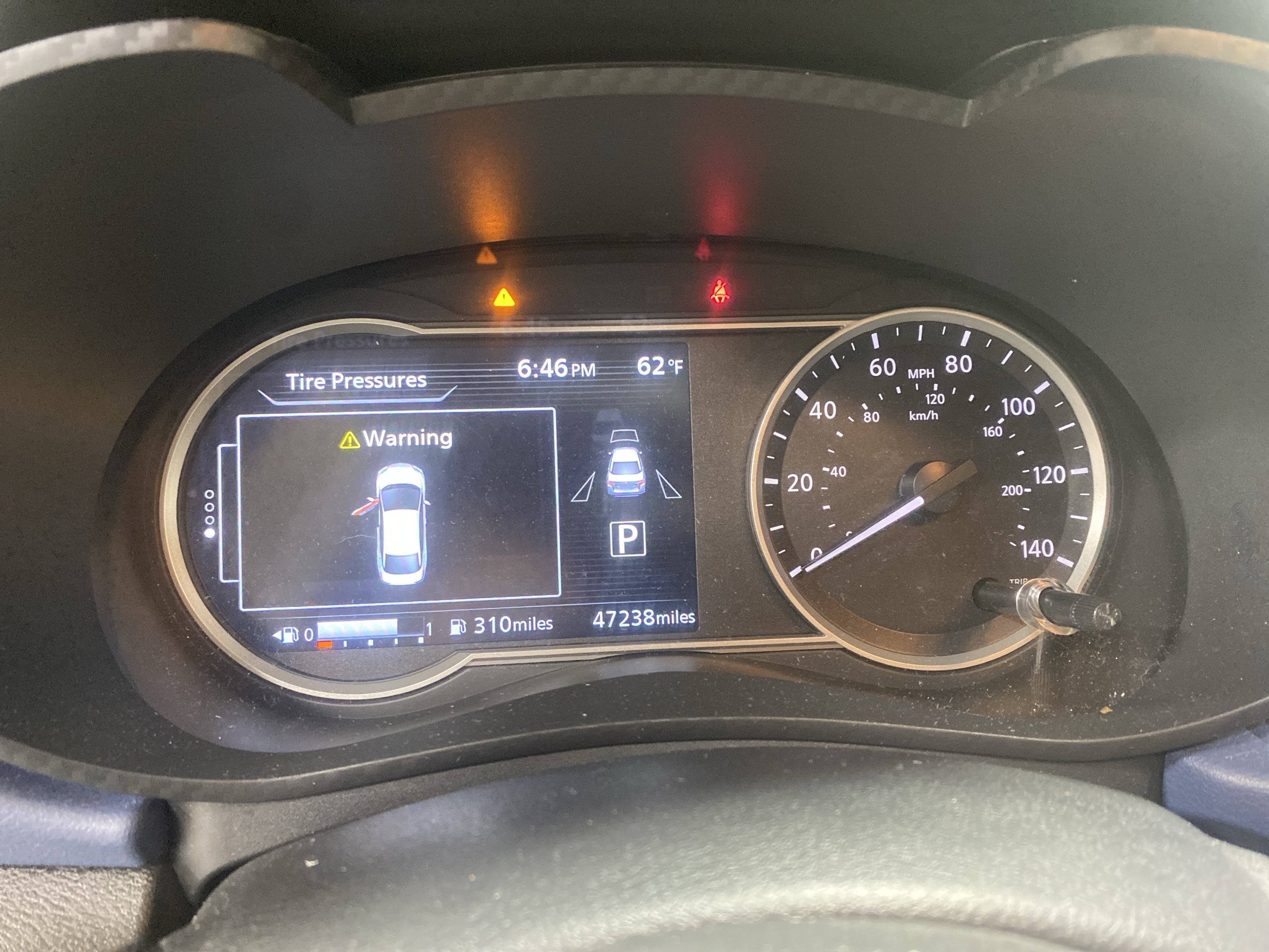 Used 2025 Nissan Versa SV FWD image 18