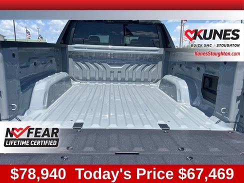 New 2026 GMC Sierra EV Elevation w/ Premium Package image 20