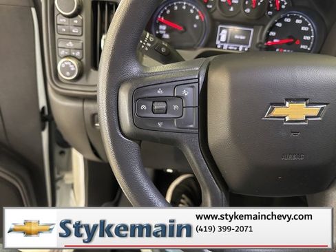 Used 2023 Chevrolet Silverado 1500 Custom image 42