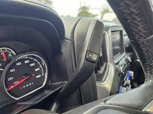Used 2021 Chevrolet Silverado 1500 LTZ image 22