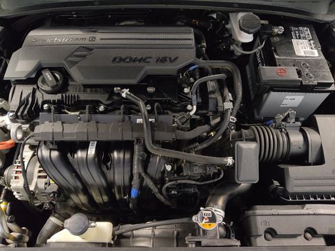 Used 2021 Hyundai Elantra SEL FWD image 30