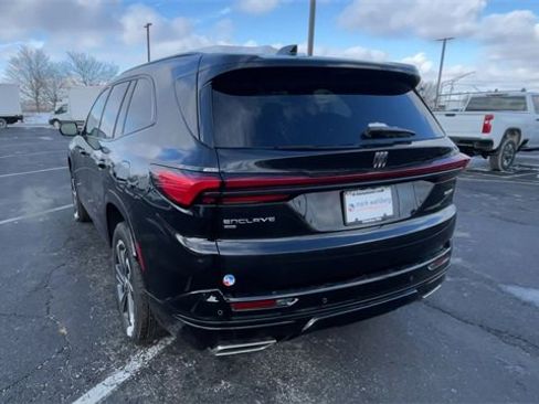 New 2026 Buick Enclave Sport Touring w/ Power Package image 8