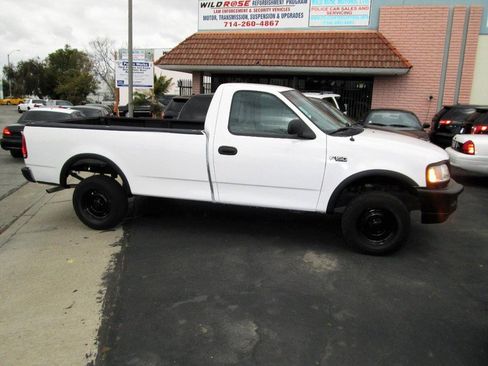 Used 1998 Ford F150 4x4 Regular Cab image 1