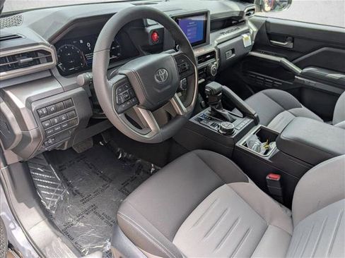 New 2025 Toyota Tacoma TRD Off-Road AWD/4WD image 5